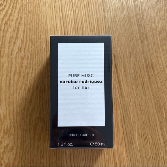 Narciso Rodriguez Pure Musc Eau de Parfum 50ml - Picture 1 of 3
